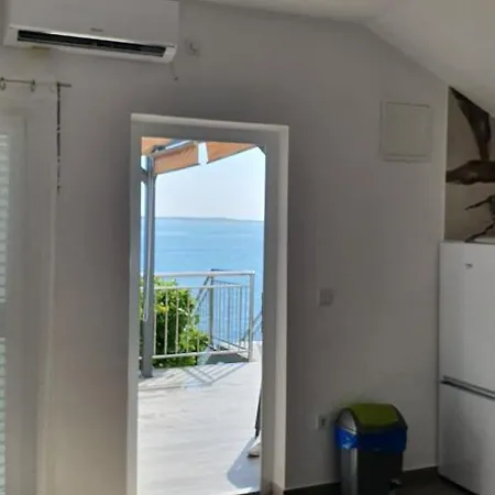 Apartman Viktorija Apartment *