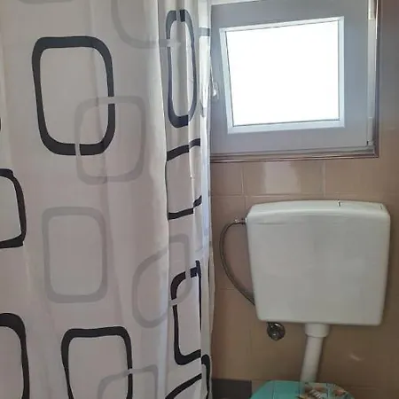 Apartman Viktorija * Miletici