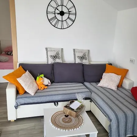 Apartman Viktorija *