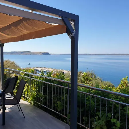 Apartman Viktorija Apartamento *